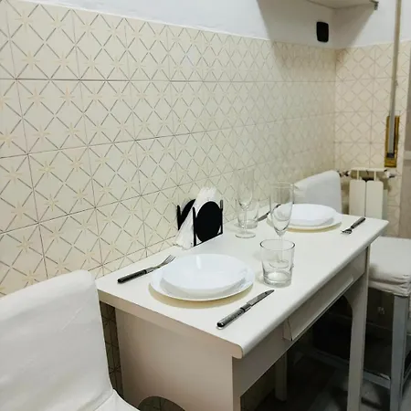 Apartment D&f *